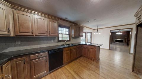 4725 Masters Ct, Duluth, GA 30096 photo 7