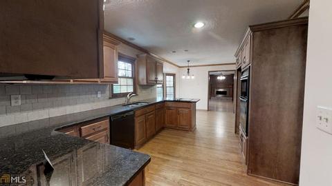 4725 Masters Ct, Duluth, GA 30096 photo 5