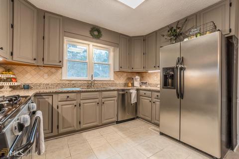 574 Farmbrook Trl, Kennesaw, GA 30144 photo 9