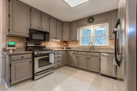574 Farmbrook Trl, Kennesaw, GA 30144 photo 8