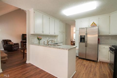 106 Shoreline Way, Hampton, GA 30228 photo 10