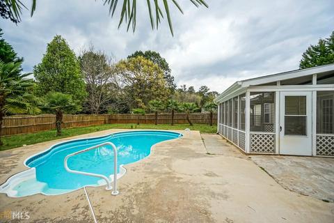 153 Pineview Dr, Forsyth, GA 31029 photo 6