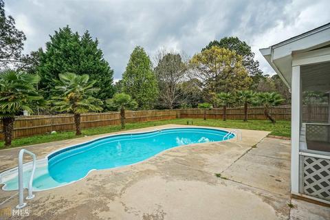 153 Pineview Dr, Forsyth, GA 31029 photo 5