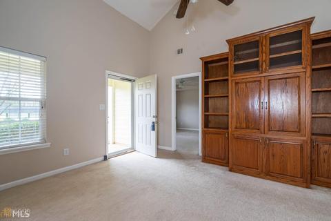 153 Pineview Dr, Forsyth, GA 31029 photo 10