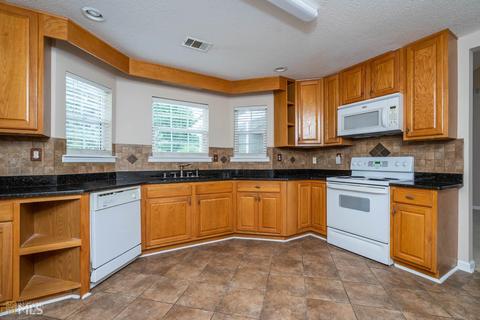 153 Pineview Dr, Forsyth, GA 31029 photo 20