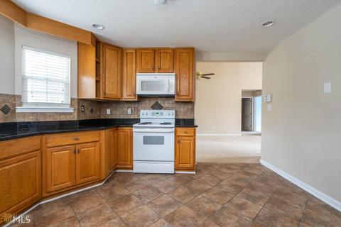153 Pineview Dr, Forsyth, GA 31029 photo 22