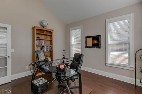 5404 Timber Wild Ln, Buford, GA 30518 photo 3