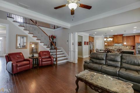 5404 Timber Wild Ln, Buford, GA 30518 photo 8