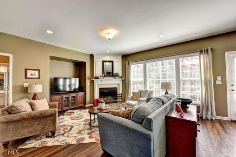215 Hammersmith Dr, Suwanee, GA 30024 photo 7