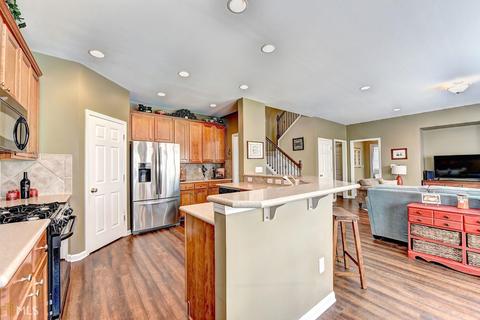 215 Hammersmith Dr, Suwanee, GA 30024 photo 10