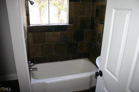 512 E May St, Calhoun, GA 30701 photo 8
