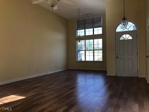 10944 Knotty Pine Pl, Hampton, GA 30228 photo 5
