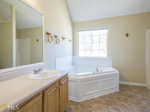 65 Long Dr, Covington, GA 30016 photo 18