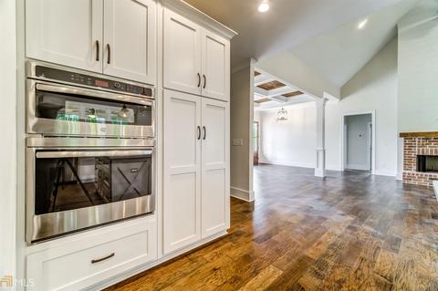 109 Brookfield Ct, White, GA 30184 photo 9