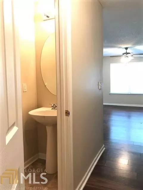 7166 Georges Way, Morrow, GA 30260 photo 3
