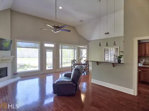 225 Legends Trce, Mcdonough, GA 30253 photo 6