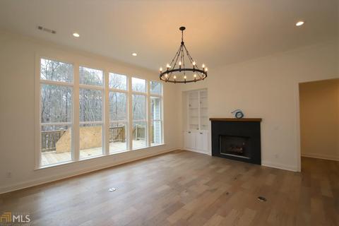 426 Long View Dr, Lagrange, GA 30240 photo 2