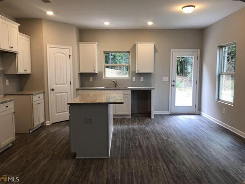 304 Daffodil Dr, Temple, GA 30179 photo 9