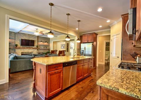 304 Willow Pointe Dr, Lagrange, GA 30240 photo 8