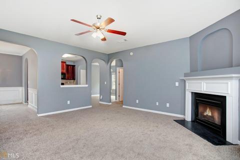100 Silver Willow Walk, Covington, GA 30016 photo 2