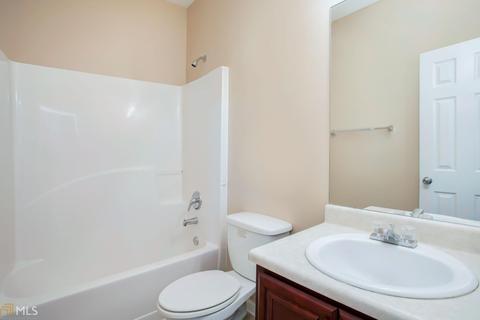 100 Silver Willow Walk, Covington, GA 30016 photo 16