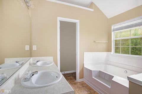 100 Silver Willow Walk, Covington, GA 30016 photo 15