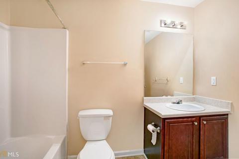 100 Silver Willow Walk, Covington, GA 30016 photo 17