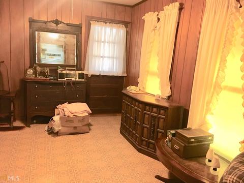 192 Persimmon St, Toccoa, GA 30577 photo 7