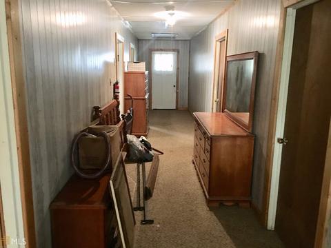 192 Persimmon St, Toccoa, GA 30577 photo 8