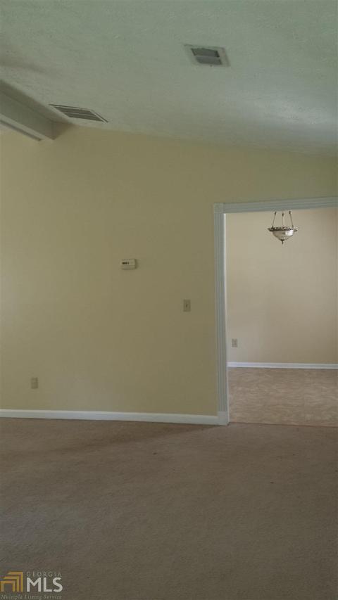 140 Mountainview Cir, Covington, GA 30016 photo 6