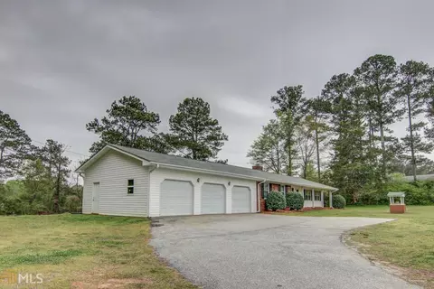 397 Ridgeway Rd, Covington, GA 30014 photo 3