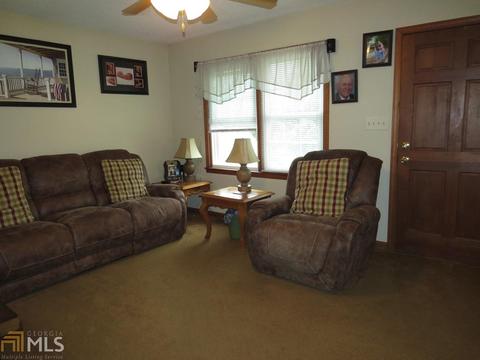 125 Mitchell St, Toccoa, GA 30577 photo 5