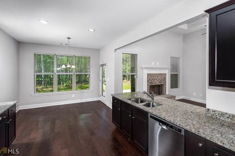 404 Princeton Ct, Hampton, GA 30228 photo 9