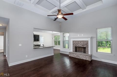 404 Princeton Ct, Hampton, GA 30228 photo 5