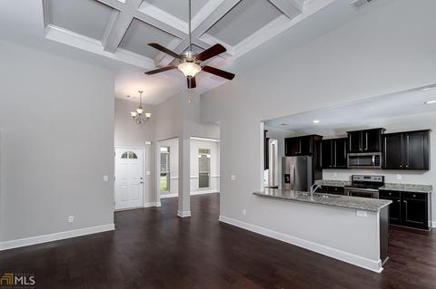 404 Princeton Ct, Hampton, GA 30228 photo 7
