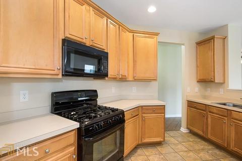 930 Pinnacle Ln, Suwanee, GA 30024 photo 2
