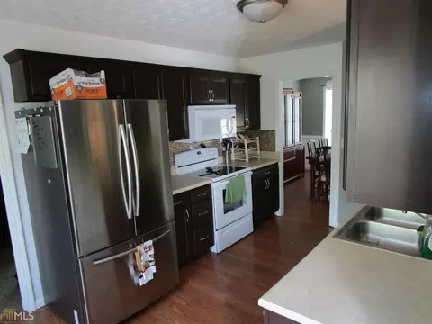 60 Shenandoah Ct, Covington, GA 30016 photo 6