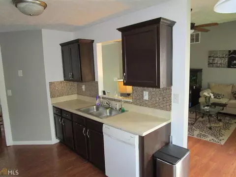 60 Shenandoah Ct, Covington, GA 30016 photo 5