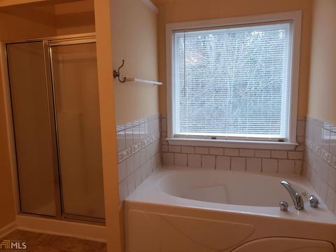 6052 Foxcroft Ct, Morrow, GA 30260 photo 7