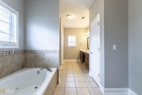 217 Noah Ln, Perry, GA 31069 photo 11