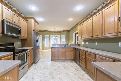 217 Noah Ln, Perry, GA 31069 photo 8