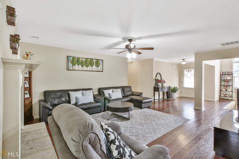 303 Jasmine Ln, Lagrange, GA 30241 photo 11