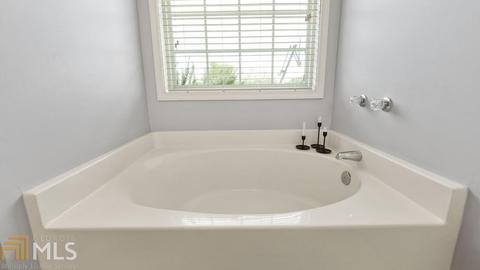 116 Persimmon Dr, Jefferson, GA 30549 photo 12