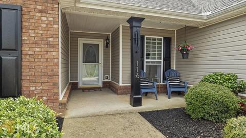 116 Persimmon Dr, Jefferson, GA 30549 photo 2