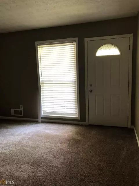 2841 Botany Dr, Jonesboro, GA 30236 photo 2