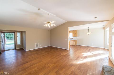 2574 Rosecommons, Hampton, GA 30228 photo 3