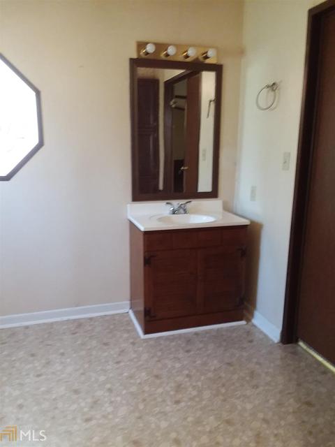 391 Smith Mill Rd, Bethlehem, GA 30620 photo 9