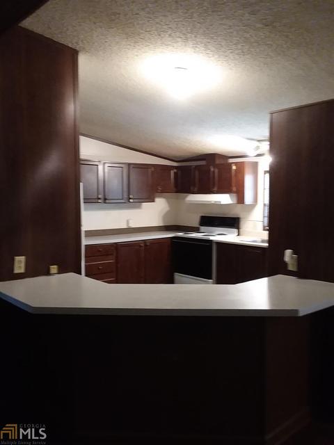 391 Smith Mill Rd, Bethlehem, GA 30620 photo 3
