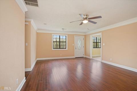 304 Farmbrook Pt, Stockbridge, GA 30281 photo 4