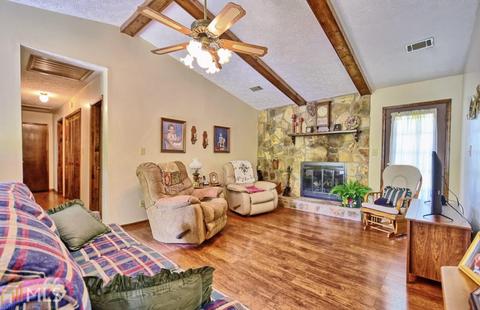 102 Shady Oak, Lagrange, GA 30240 photo 2